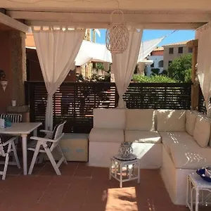Bilocale Ristrutturato Con Piscina. Spiagge Vicine. Casa vacanze